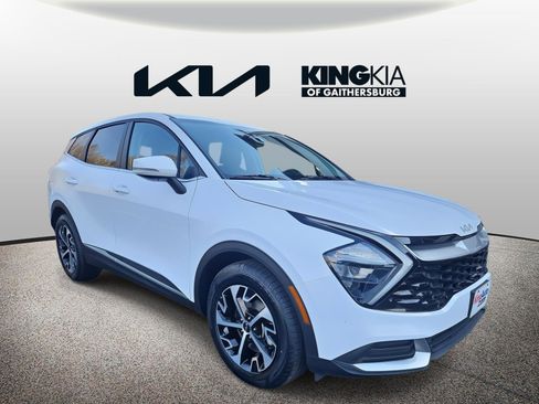 Certified 2023 Kia Sportage EX image 1