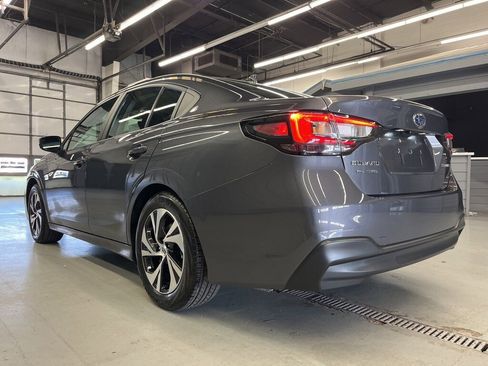 Used 2025 Subaru Legacy Premium image 5