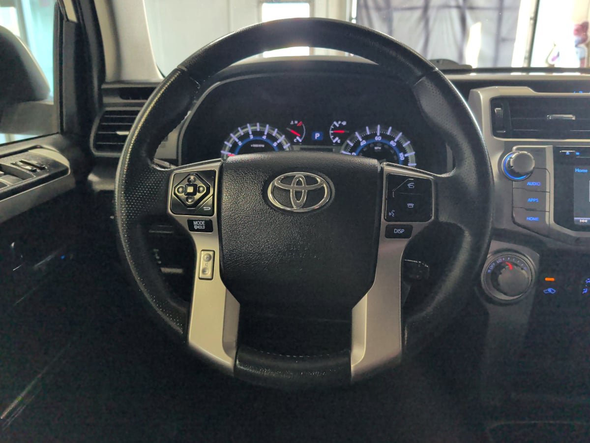 Used 2015 Toyota 4Runner SR5 Premium AWD/4WD image 19