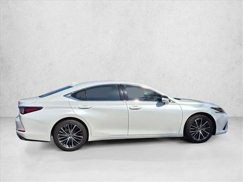 Used 2023 Lexus ES 350 w/ Premium Package FWD image 5