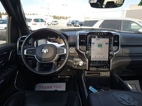 Used 2024 RAM 1500 Laramie image 10