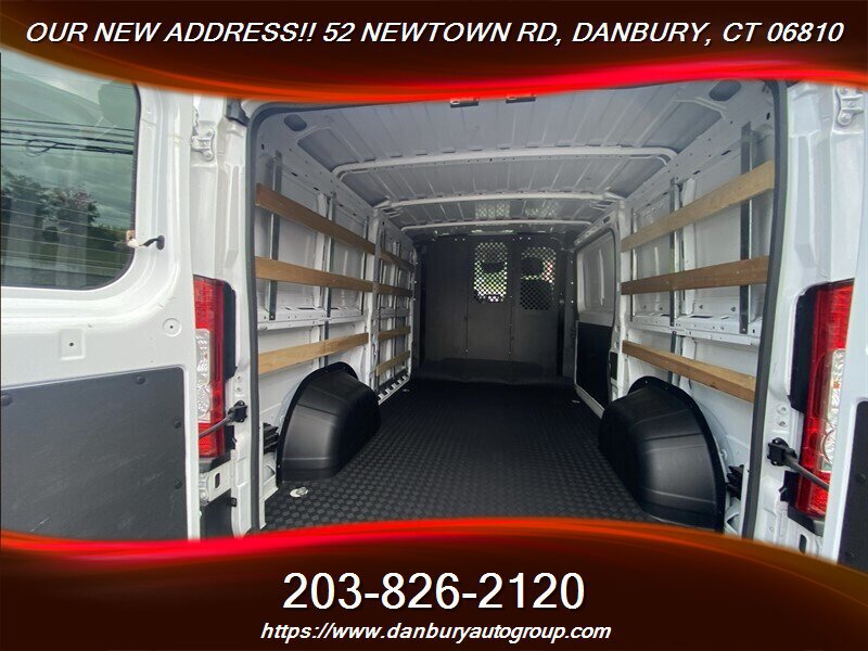 Used 2025 RAM ProMaster 2500 w/ U-Haul Equipment Group FWD image 29