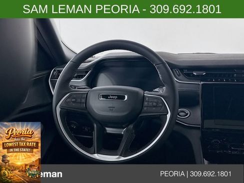 New 2025 Jeep Grand Cherokee L Altitude image 11