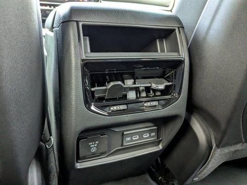 New 2026 Jeep Grand Cherokee Altitude AWD/4WD image 15