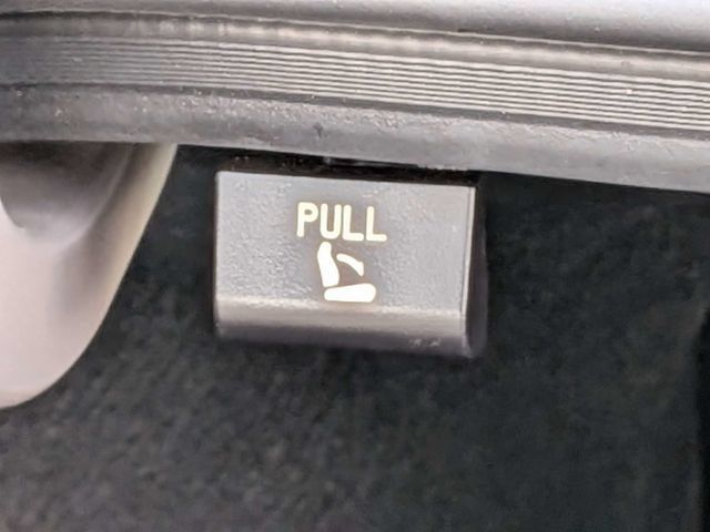 Used 2025 Hyundai Elantra SEL FWD image 10