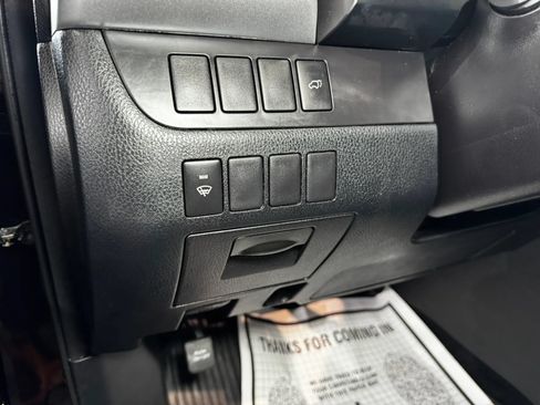 Used 2016 Toyota Highlander XLE AWD/4WD image 26