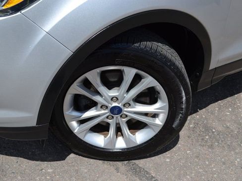 Used 2017 Ford Escape SE image 35