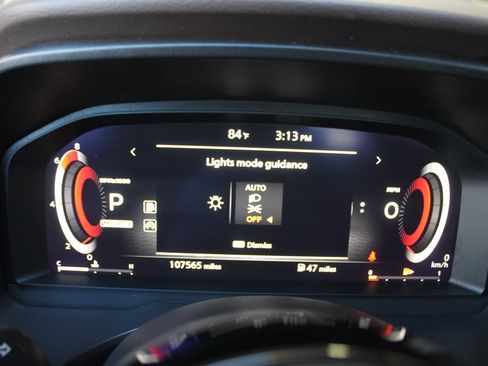 Used 2021 Nissan Rogue Platinum FWD image 10