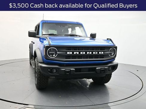 New 2025 Ford Bronco Big Bend w/ Black Diamond Package image 1