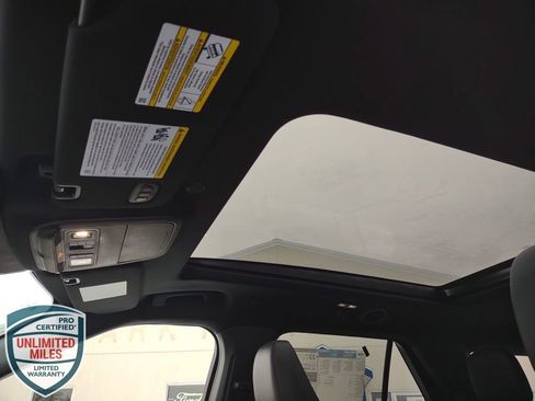 New 2026 Ford Explorer ST-Line w/ ST-Line Street Pack image 21