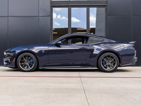 Used 2024 Ford Mustang Dark Horse image 9