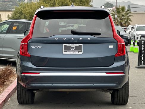 Certified 2023 Volvo XC90 T8 Ultimate image 8
