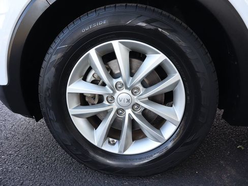 Used 2016 Kia Sorento LX AWD/4WD image 43
