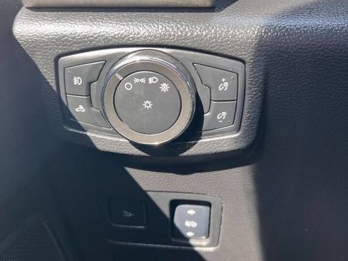 Used 2017 Ford F250 Lariat w/ Lariat Ultimate Package AWD/4WD image 23