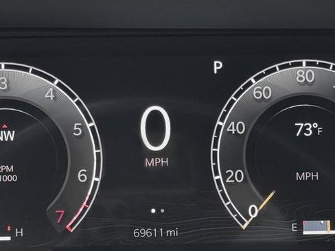 Used 2021 Jeep Grand Cherokee L Laredo AWD/4WD image 15