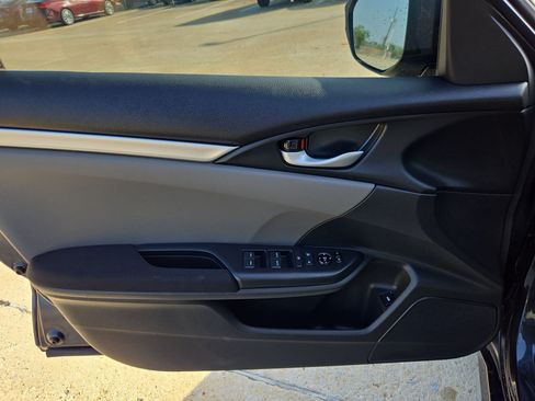 Used 2019 Honda Civic LX image 13