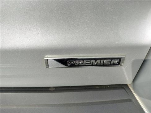 Used 2018 Chevrolet Tahoe Premier image 9