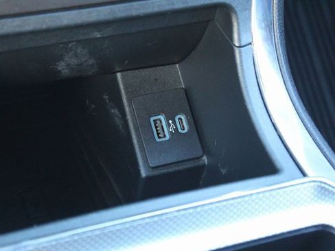 Used 2021 Ford Edge ST w/ Equipment Group 401A image 28