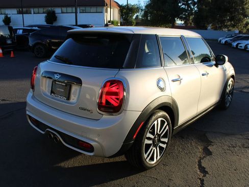 Used 2020 MINI Cooper S w/ Storage Package image 40