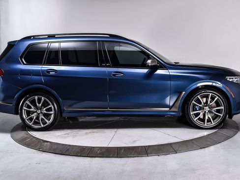 Used 2022 BMW X7 M50i w/ Dynamic Handling Package AWD/4WD image 7