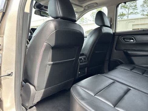 Used 2021 Nissan Rogue SL w/ Premium Package FWD image 15