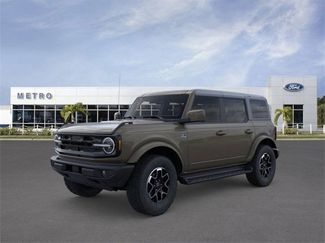 New 2025 Ford Bronco Outer Banks video 1