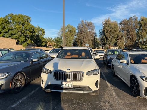 Used 2023 BMW X3 sDrive30i w/ Convenience Package image 2