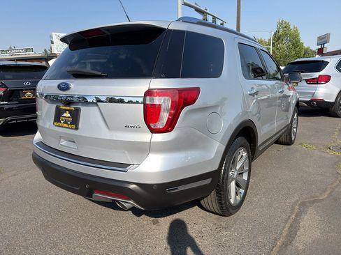 Used 2018 Ford Explorer Limited AWD/4WD image 7