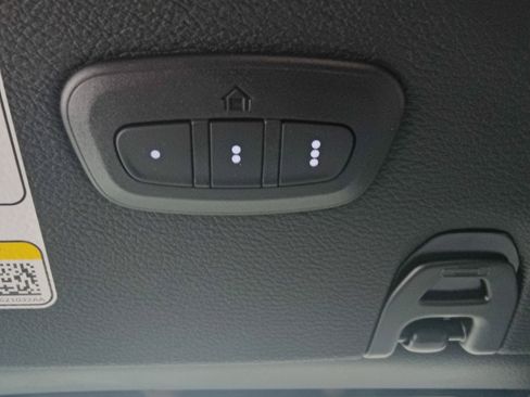 Used 2025 Jeep Wrangler Unlimited Rubicon 4xe w/ Convenience Group image 23