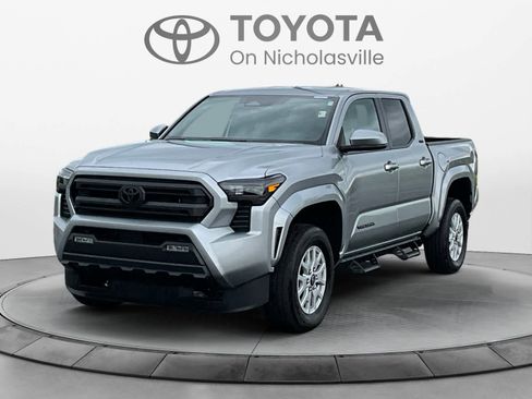 Used 2024 Toyota Tacoma SR5 AWD/4WD image 1