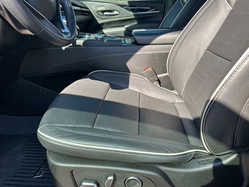 Used 2024 Cadillac Escalade Sport w/ Touring Package image 9