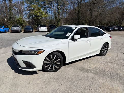 Certified 2024 Honda Civic EX image 5