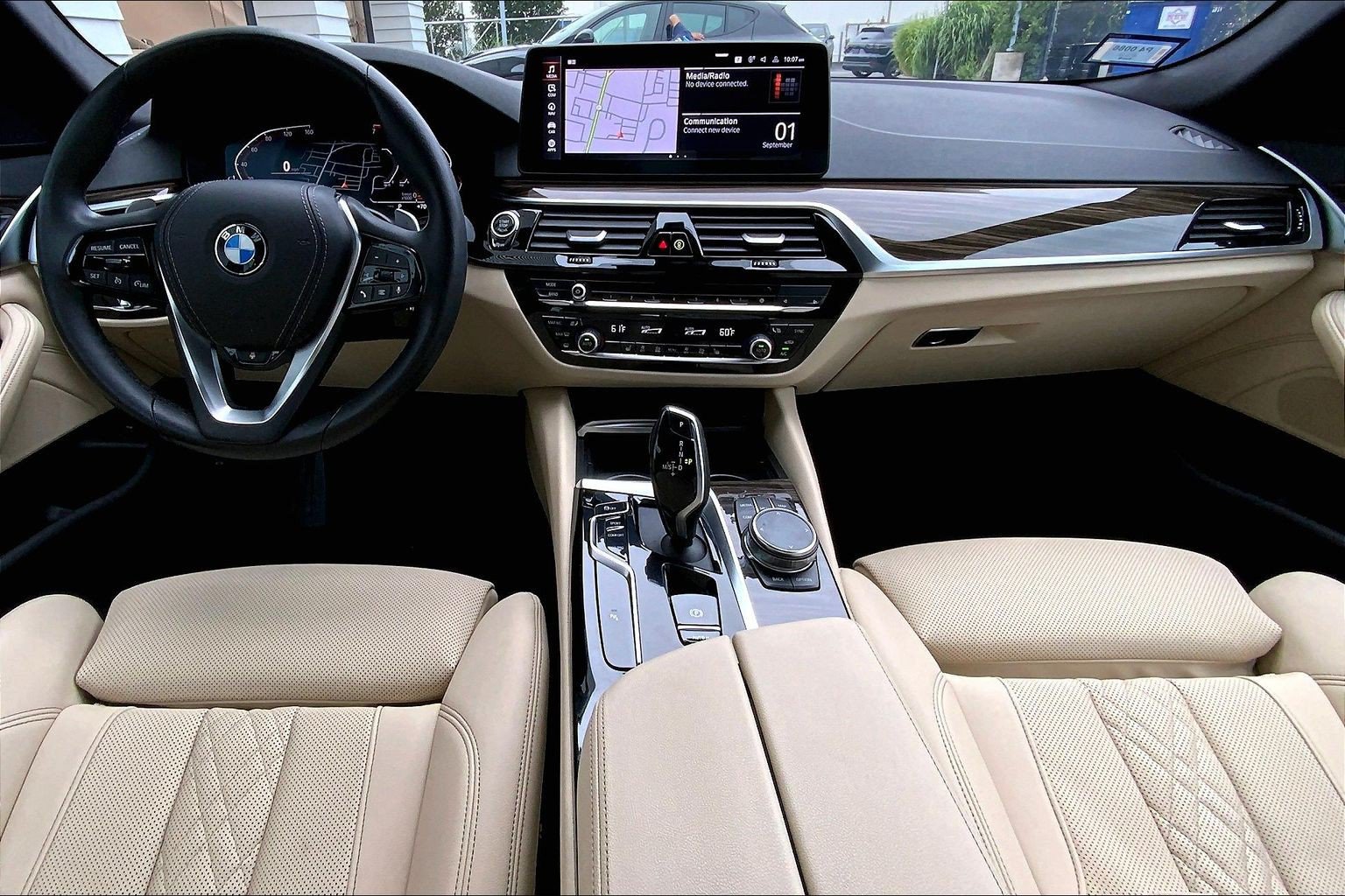 Used 2023 BMW 530i xDrive w/ Convenience Package AWD/4WD image 14