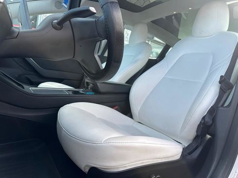Used 2022 Tesla Model 3 RWD image 10