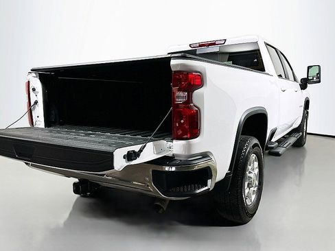 Used 2025 Chevrolet Silverado 3500 LT w/ Safety Package image 23