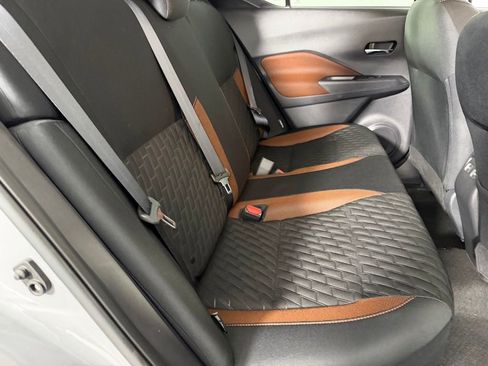 Used 2022 Nissan Kicks SR FWD image 26