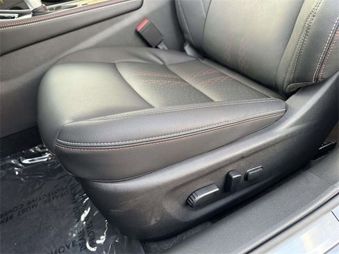 New 2025 Nissan Altima 2.5 SR w/ SR Premium Package image 15