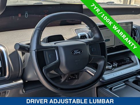 Used 2025 Ford Expedition Max Platinum w/ Stealth Appearance Package AWD/4WD image 26