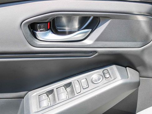 Used 2025 Honda Accord SE image 22