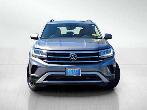 Used 2023 Volkswagen Atlas SE AWD/4WD image 2