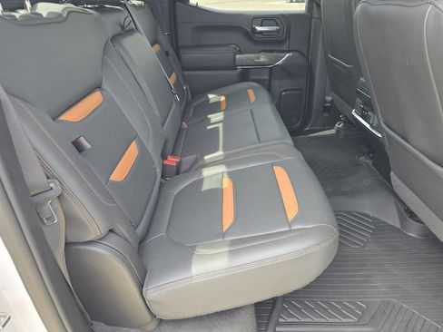 Used 2022 GMC Sierra 1500 AT4 w/ AT4 Premium Package AWD/4WD image 26