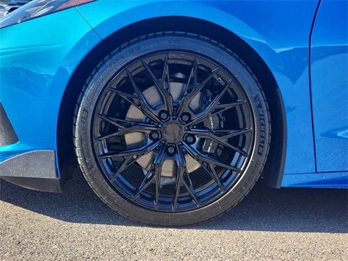 Used 2025 Chevrolet Corvette Stingray Coupe w/ Battery Protection Package image 19