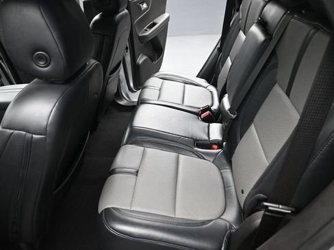 Used 2021 Chevrolet Blazer LT FWD image 15