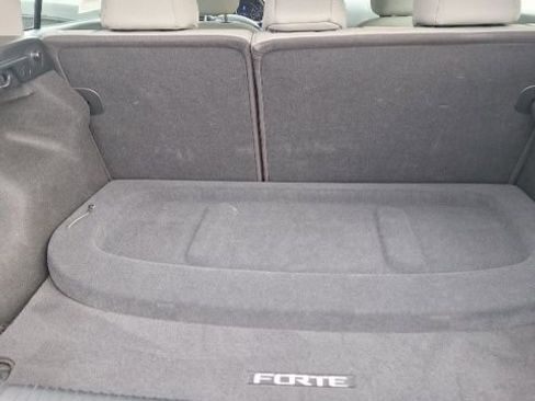 Used 2015 Kia Forte EX image 19