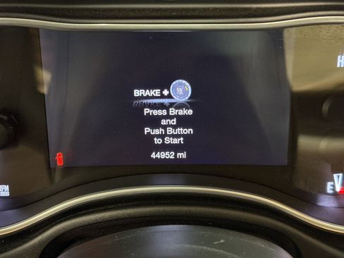 Used 2019 Dodge Durango SXT w/ 3rd Row Seating Group AWD/4WD image 21