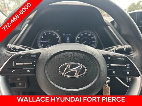 Used 2023 Hyundai Sonata SE FWD image 19