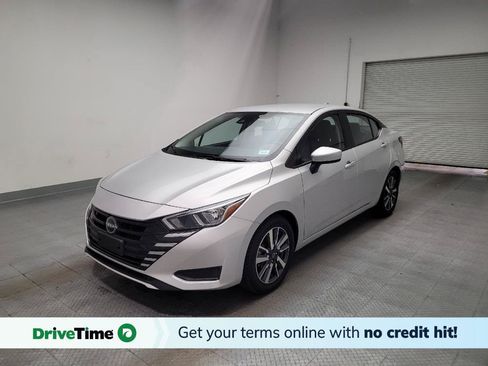 Used 2023 Nissan Versa SV FWD image 1