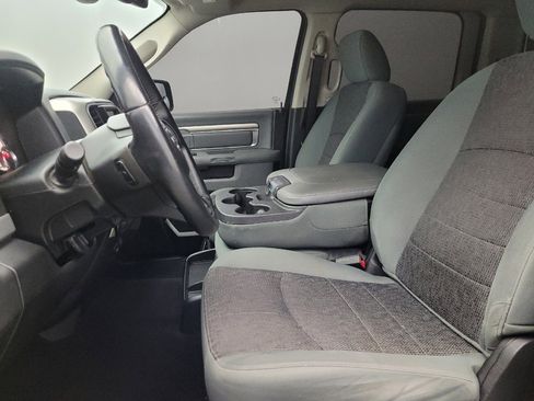 Used 2018 RAM 1500 Big Horn RWD image 17