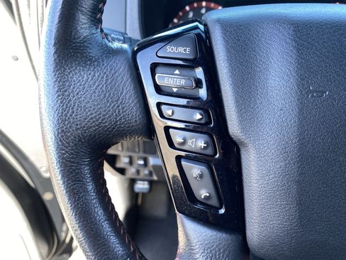 Used 2024 Nissan Frontier PRO-4X AWD/4WD image 28