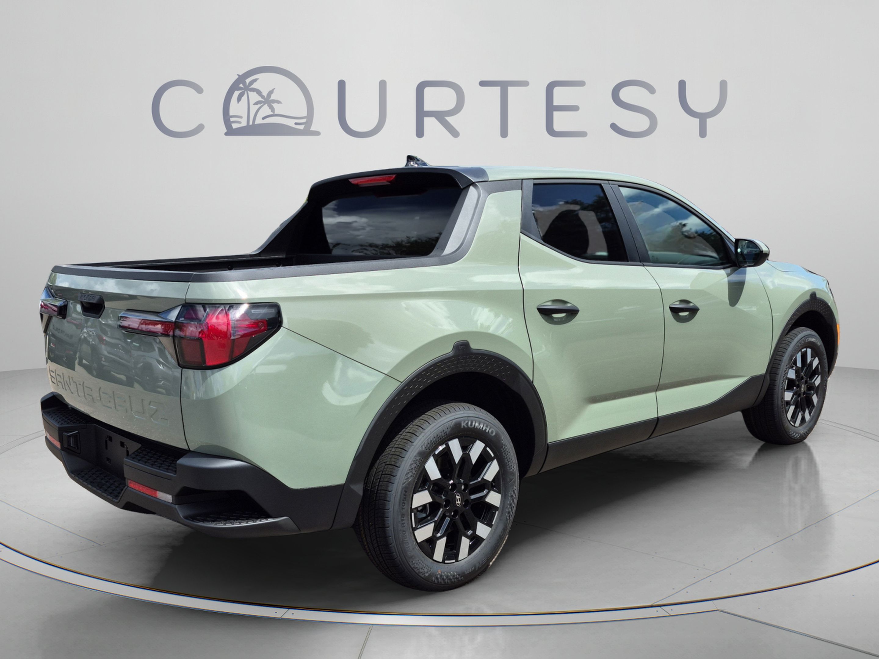 New 2027 Hyundai Santa Cruz SE FWD image 5